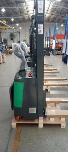 Li-ion Powered Pallet Stacker